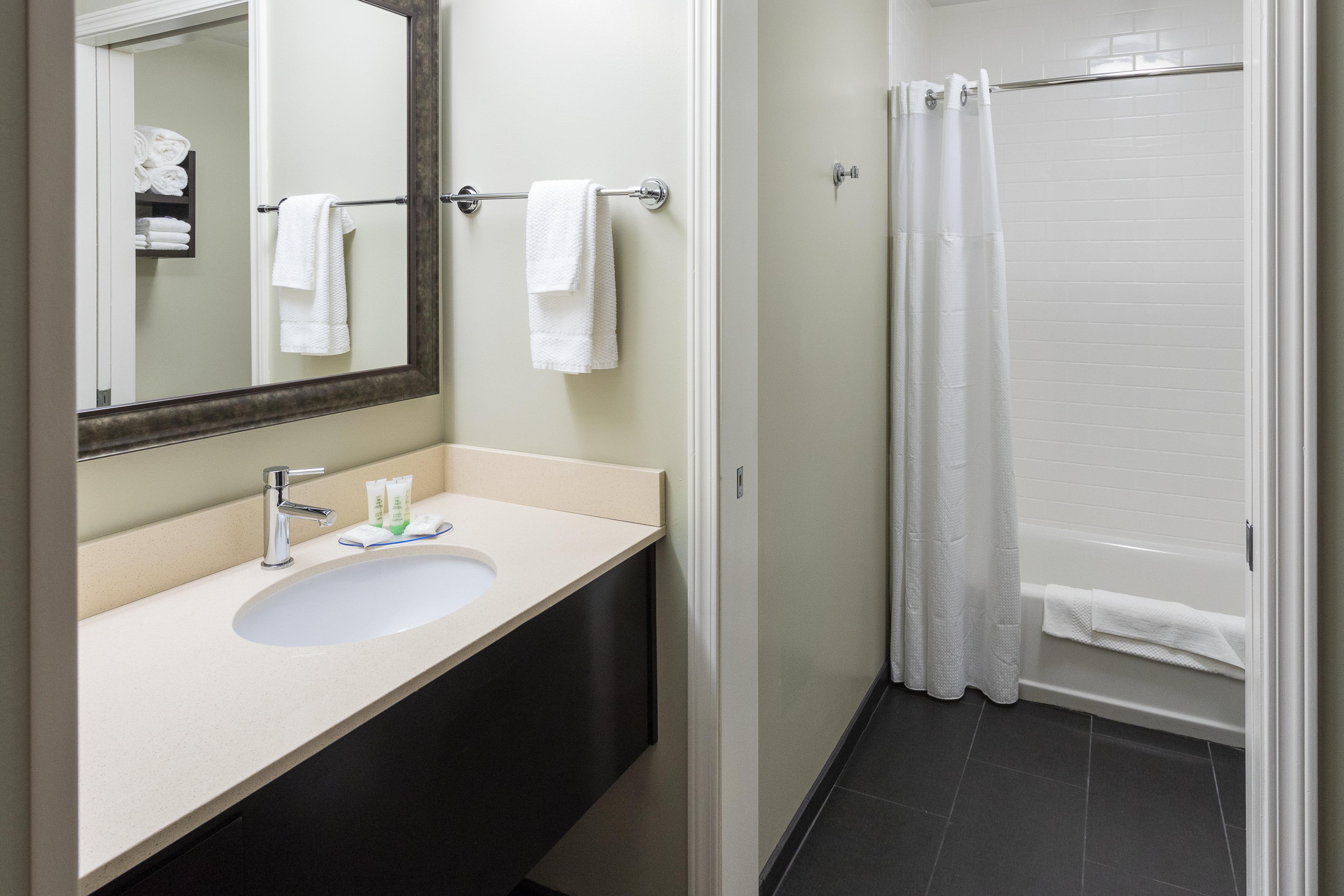 Staybridge Suites Omaha West, An Ihg Hotel Экстерьер фото